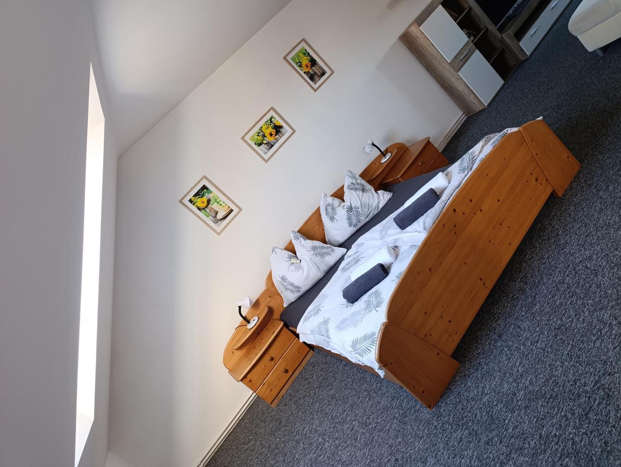 Apartman Cerna V Posumavi Adam A Eva Exterior photo